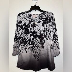 Allison Daley Black & White Animal Print V-Neck Tunic